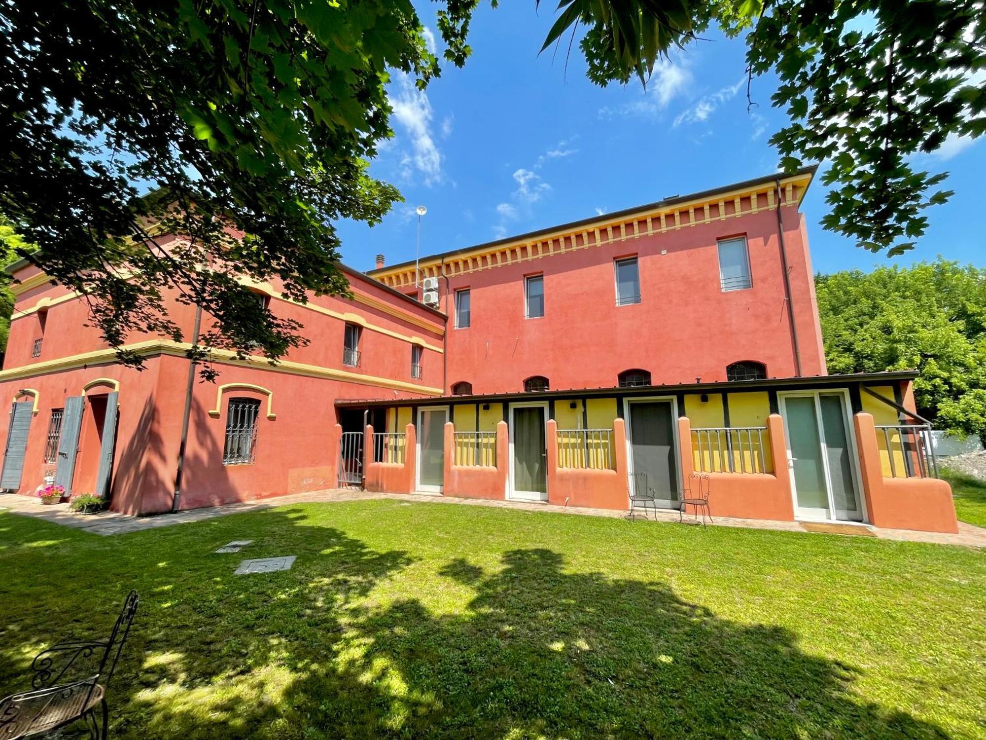 Residence Villa Masi Ferrara Bagian luar foto